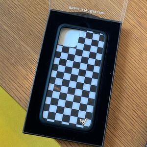 Wilflower Checkers Case | iPhone 11 Pro Max